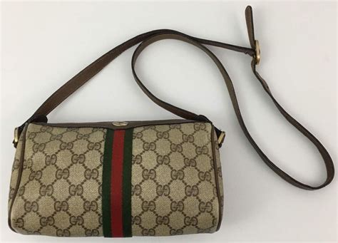 gucci 32.02.004|is Gucci accessories worth it.